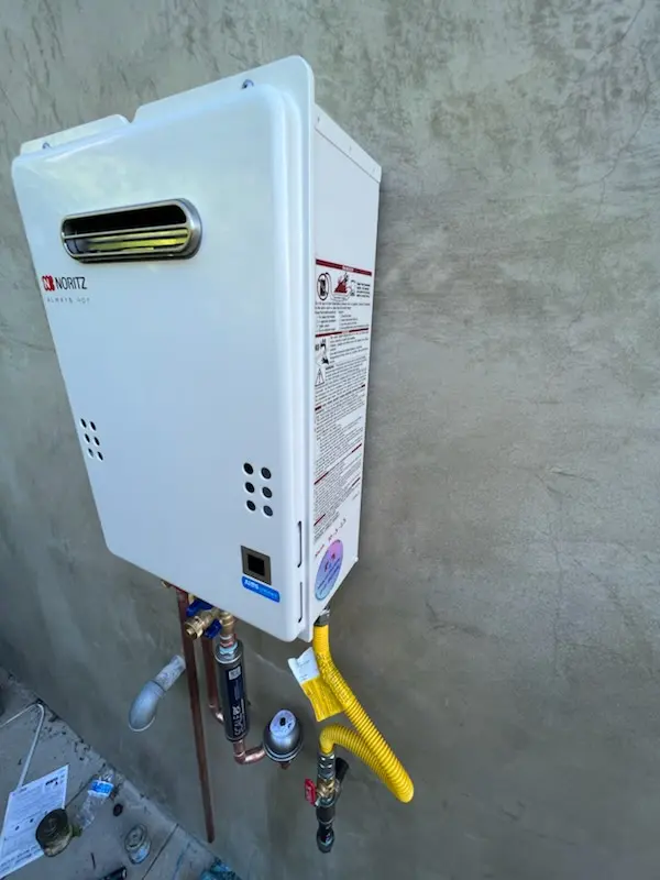 Tankless water heater installation for Lonetown homes